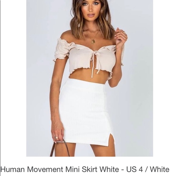 SOLD⚠️Princess Polly White Slit Mini - Picture 2 of 2